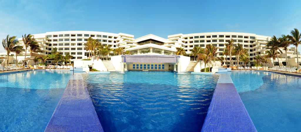 Grand oasis sens cancun phone number
